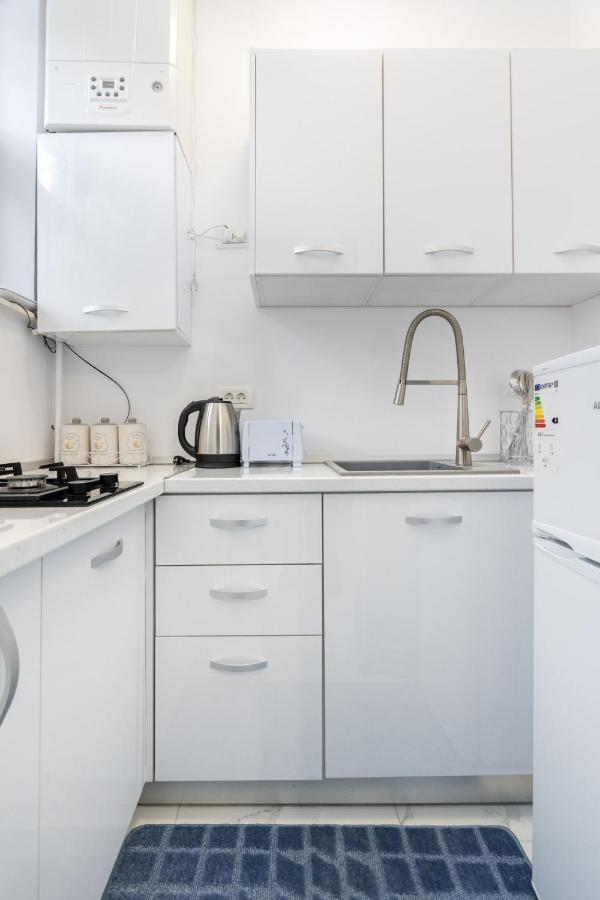 Blue-Line-Apartment-Unirii بوخارست المظهر الخارجي الصورة