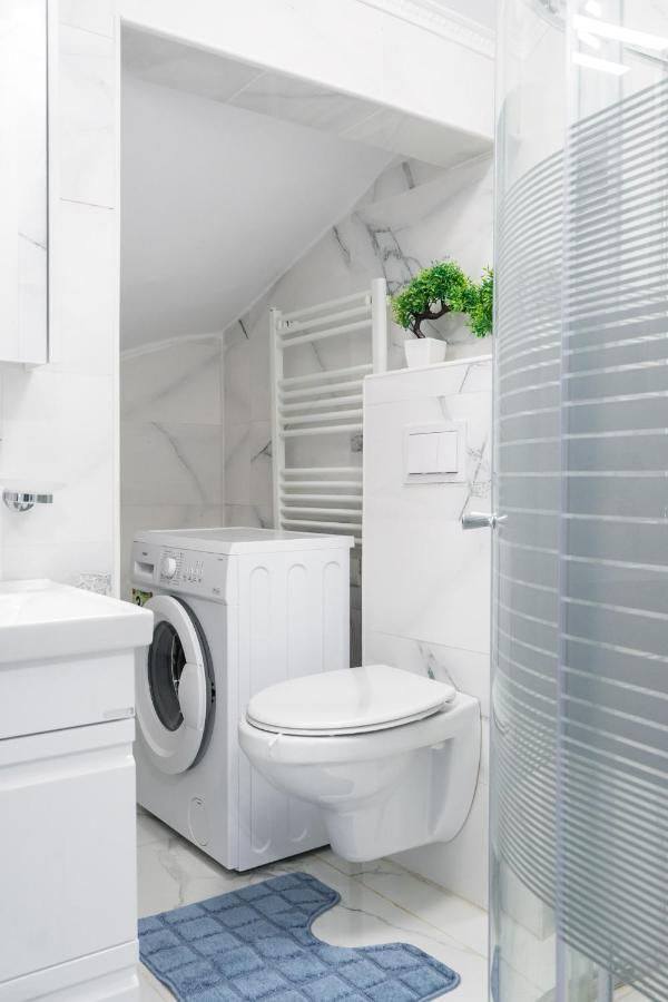 Blue-Line-Apartment-Unirii بوخارست المظهر الخارجي الصورة
